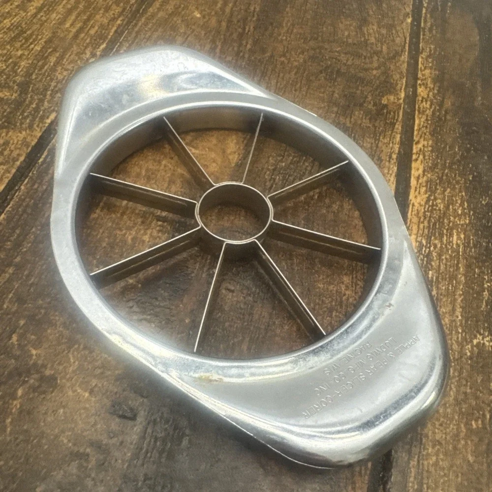 Vtg  Ludwig Mfg Co Apple & Pear Slicer Corer – Stainless Steel Slicer 3 1/2